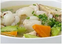 Cách làm canh gà nấu vải thanh mát, bổ dưỡng, cực kì đơn giản