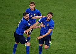 Khi Italy là tấn công và chiến thắng
