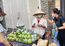 Kiểm soát, hạn chế người qua lại chợ Ga, Phú Nhuận