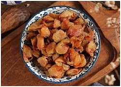 Mua quá nhiều vải ăn không kịp thì lấy ra làm ngay món này để dành vài tháng ăn vặt hay nấu chè vẫn cực ngon