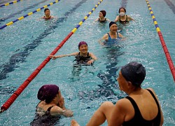 Người cao tuổi Hàn Quốc như được &#8220;sống lại lần nữa&#8221; nhờ vắc xin Covid-19