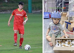 Nhật ký ngày đầu cách ly của ĐT Việt Nam: Ngập đồ ăn vặt, vui vẻ mở livestream kể chuyện đời