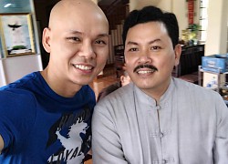 Rộ ảnh nghi vấn Phan Đình Tùng đang được "thần y" Võ Hoàng Yên chữa thoát vị đĩa đệm, còn khen rối rít trên Facebook?