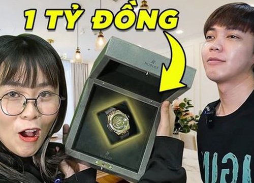 Soi độ giàu có của streamer kiêm ông bầu trẻ tuổi AS Mobile, tậu tài khoản game và đồng hồ Hublot 1,4 tỷ đồng?