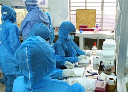 TP.HCM: 51 người tiếp xúc gần nhân viên UBND quận 7 nghi mắc COVID-19