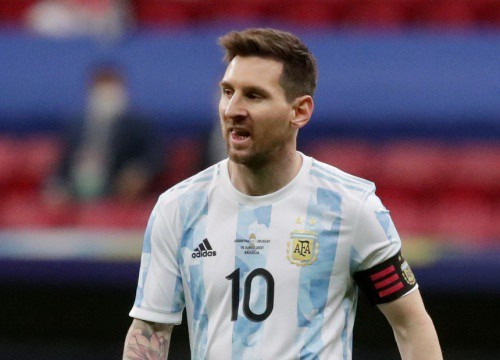 Messi giúp Argentina thắng trận đầu tại Copa America 2021