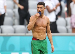 Ronaldo làm xiếc với trái bóng, trêu đùa hai hậu vệ kỳ cựu tuyển Đức nhưng rồi bị cho "ăn hành" tơi tả