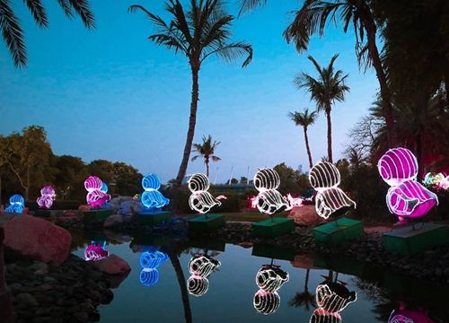 Triệu ánh đèn màu rực rỡ tại Dubai Garden Glow - khu vườn nghệ thuật độc đáo ở Dubai