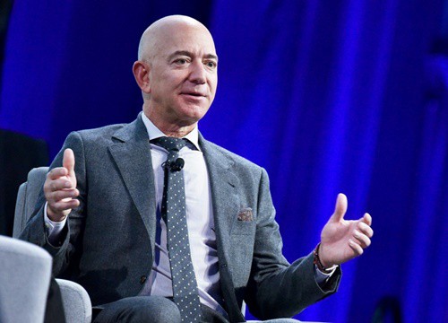 Tỷ phú Jeff Bezos: Để sống hạnh phúc và chẳng còn gì hối tiếc ở tuổi 80, hãy tự hỏi bản thân 12 câu này