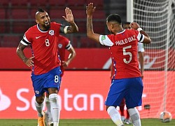 Vidal và đồng đội dẫn gái về mở tiệc trong khách sạn tại Copa America