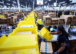 Một ngày của nhân viên kho Amazon trong đợt siêu khuyến mãi Prime Day