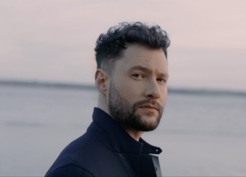 Phỏng vấn Calum Scott: Tâm tình về album đầu tay sau 3 năm, tiết lộ chỉ thích sáng tác nhạc "sầu"