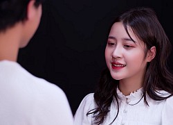 Á khôi Hà Nội bị netizen tố nói dối khi khẳng định chưa tỏ tình ai nhưng từng lên show hẹn hò thầy giáo?