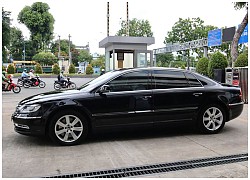 Xe hiếm Volkswagen Phaeton to lớn như BMW 7-Series tại Việt Nam