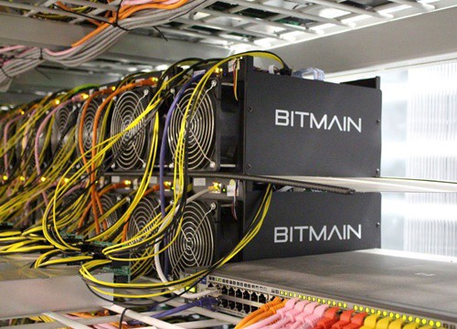 Bitmain ngưng bán máy đào tiền điện tử sau lệnh cấm của Trung Quốc