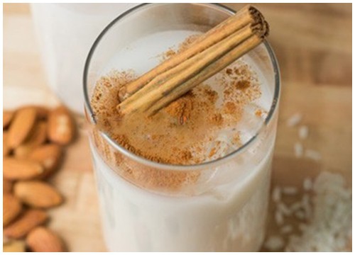 Cách làm sữa gạo Horchata giải khát ngày hè