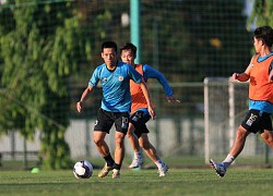 Hà Nội FC 'rèn quân' dưới trời nắng nóng, chờ V-League 2021 trở lại