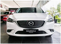 Mazda6 giảm giá kịch sàn, giá ngang Hyundai Elantra