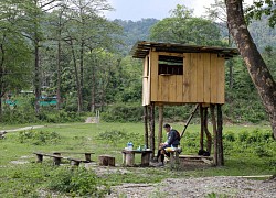 Nhà vua Bhutan băng rừng xuyên núi 14 tháng, vi hành chống dịch Covid-19