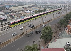 Các đoàn tàu Nhổn-ga Hà Nội vận hành chạy thử 8,5km trên cao