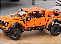 Chiếc Ford F-150 Raptor 2021 giá 100 USD làm từ Lego