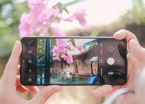 Đánh giá Galaxy A22 LTE: Giá chỉ hơn 5 triệu nhưng có camera chống rung quang học OIS