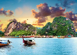 Khách quốc tế đặt chân tới Phuket ngày đầu tái mở cửa