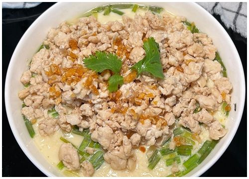 Làm trứng hấp mềm như bánh pudding bằng nồi chiên không dầu