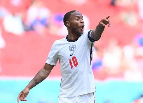 MU thêm 3 hợp đồng, Man City đàm phán Sterling