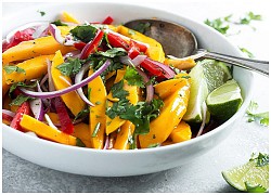 Người Thái có cách làm salad xoài cực ngon lại dễ, không học ngay thì quá uổng!