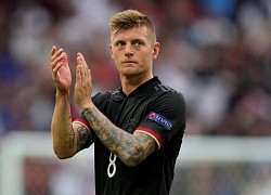 Toni Kroos từ giã tuyển Đức