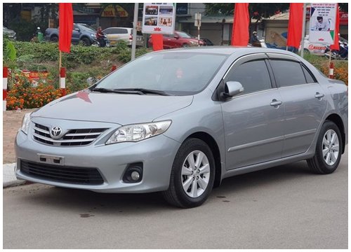 Toyota Corolla Altis 1.8G sau 8 năm sử dụng vẫn rao giá hơn 500 triệu đồng