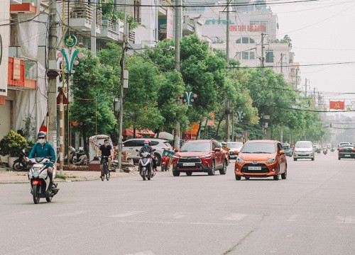 Bắc Giang nhộn nhịp trong ngày đầu tiên trở lại bình thường mới