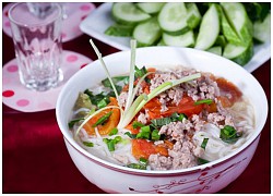 Bún canh chua thịt băm