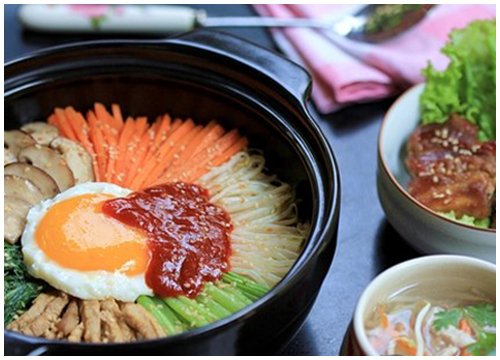 Cách làm cơm trộn bimbimbap Hàn Quốc