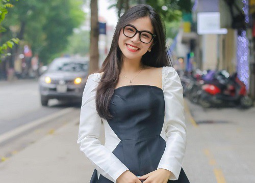 Danh tính gái xinh thường xuyên livestream chung với cô Minh Thu, từ nhan sắc đến độ hot đều kẻ tám lạng người nửa cân