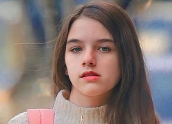 Suri Cruise - "đối thủ" một thời của Harper Beckham: Từng gây sốc với tủ đồ hơn 50 tỷ, công chúa hào nhoáng giờ chân phương vô cùng