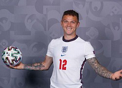 MU đàm phán Trippier, Chelsea sắp có Kounde