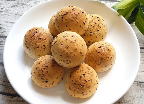 2 cách làm bánh mì mè đen mochi Hàn Quốc giòn dai cực đơn giản tại nhà