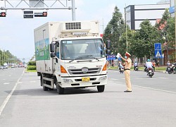 Cần Thơ không cho xe và người bên ngoài vào thành phố từ tối 30-7