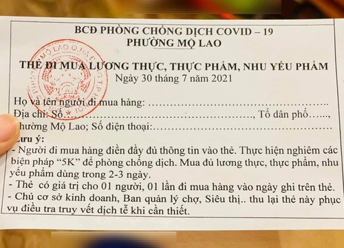 Chung cư phát phiếu đi siêu thị, chợ nội bộ bán đồ treo cửa "cháy hàng"