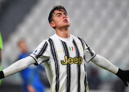 HLV Allegri đặt cược vào ngọc quý Dybala hơn là Ronaldo