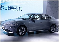 Sedan Hyundai đẹp mê ly, công suất 181 mã lực, giá gần 640 triệu đồng