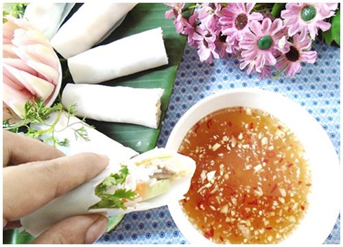 Cách làm phở cuốn thập cẩm hấp dẫn tại nhà