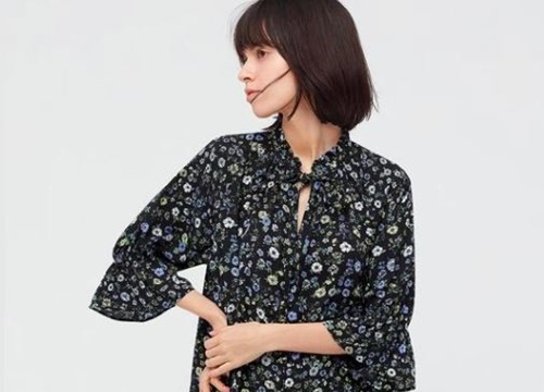 Cạnh tranh với MUJI vừa khai trương, UNIQLO cũng sale "cực căng" từ 999k còn 129k, khiến chị em phải dụi mắt mấy lần