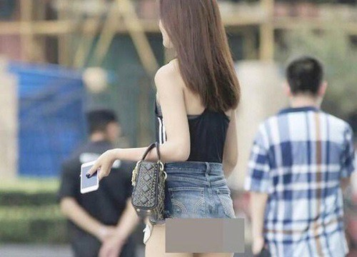 Cứ mặc kiểu quần short jeans 'thị phi' này, chị em dễ mắc lỗi hớ hênh nơi công cộng