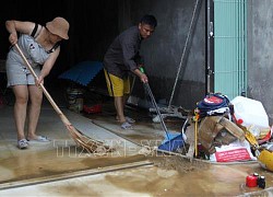 Hàng trăm ngôi nhà và ô tô, xe máy tại Lào Cai bị hư hỏng do ngập nước