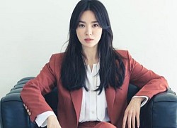 Hiếm lắm mới thấy Song Hye Kyo diện suit mà không bị "gồng", cố quá nhưng không quá cố nữa rồi\\