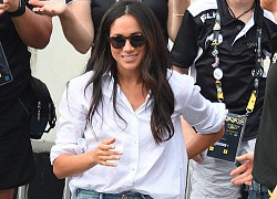 Meghan Markle luôn chọn áo sơ mi thời thượng nhưng vì thói quen "cẩu thả" này mà kém sang hơn Công nương Kate