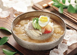 2 cách làm mì lạnh Hàn Quốc (Naengmyeon) đơn giản, hấp dẫn, chuẩn vị